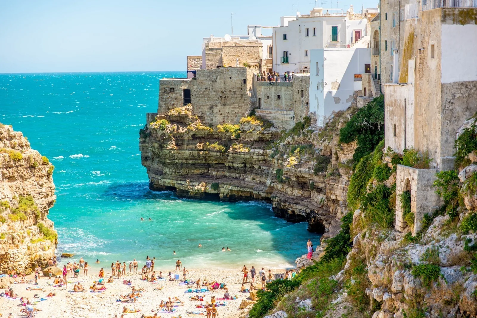 Voyages A Priori
